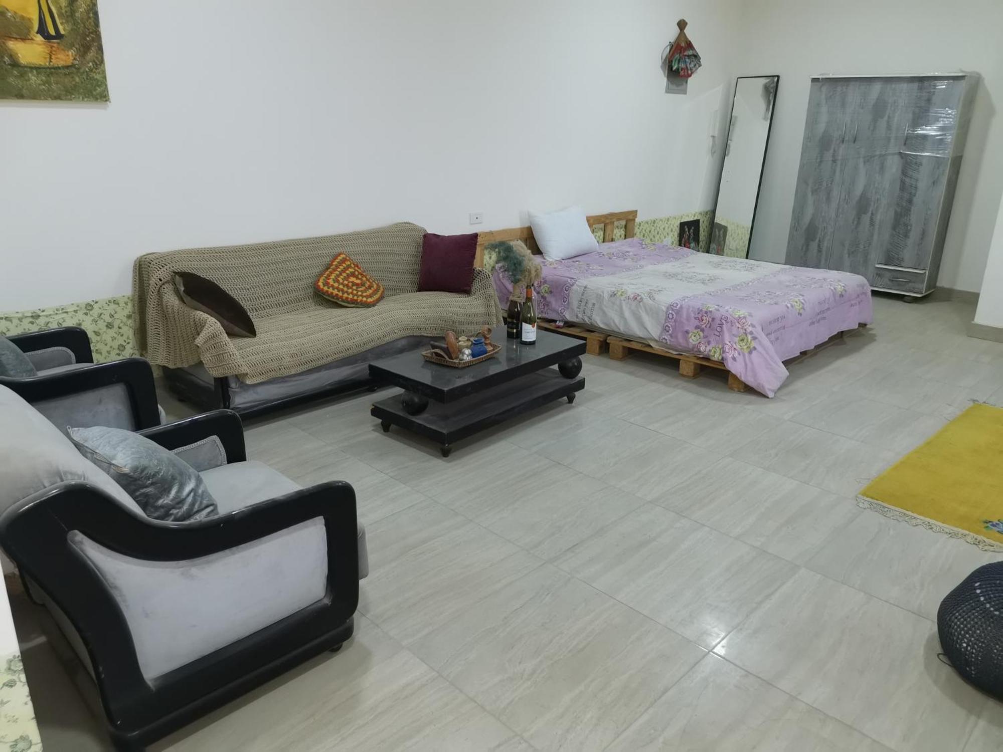 Apartment Are